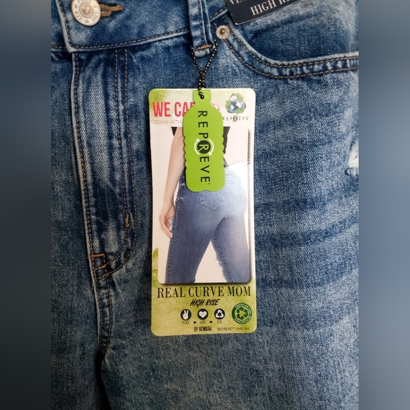 NEW Real curve jeans - Picture 4 of 11